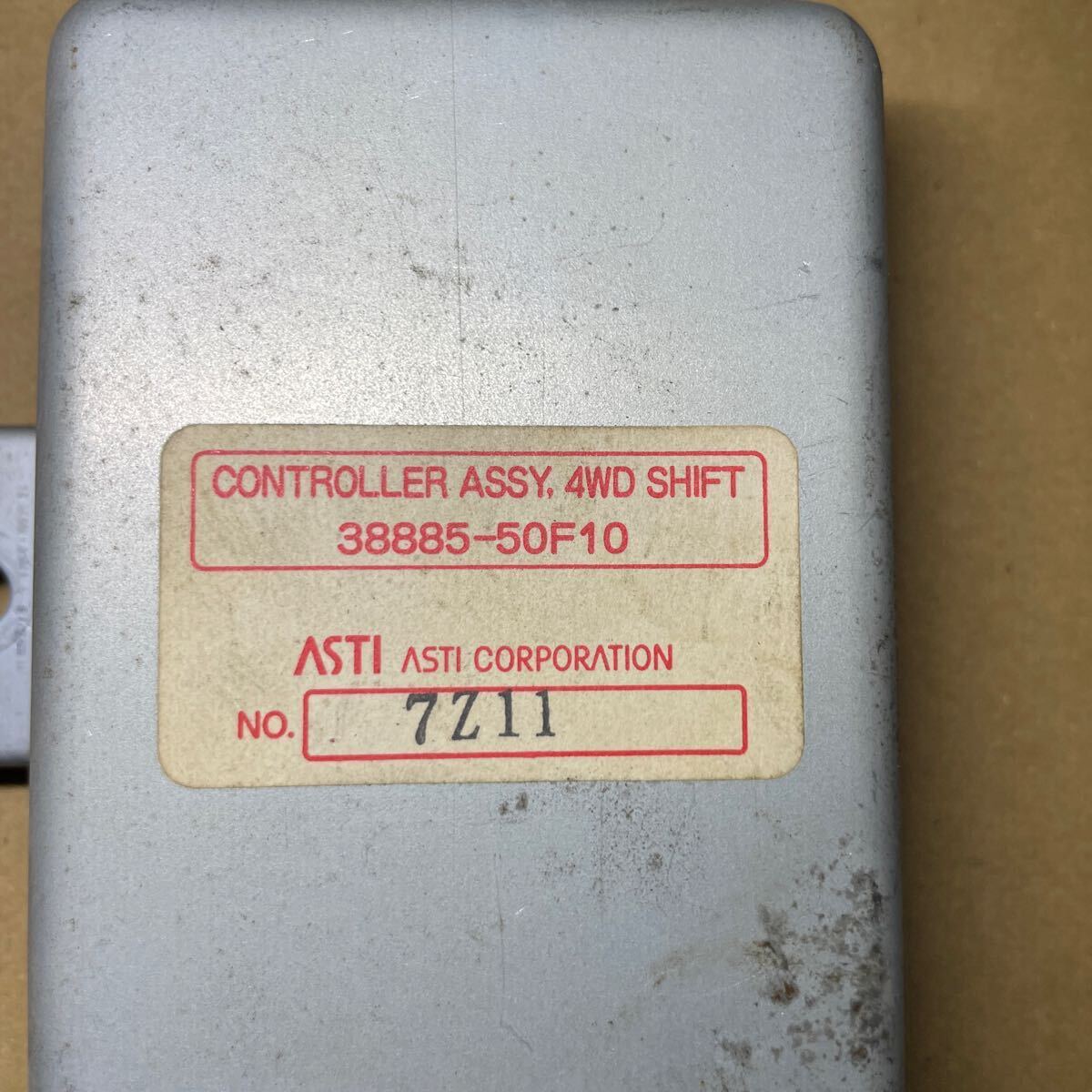 即決　送料込　DD51T キャリィ 4WDコンピューター 38885-50F10 シフトコントローラー