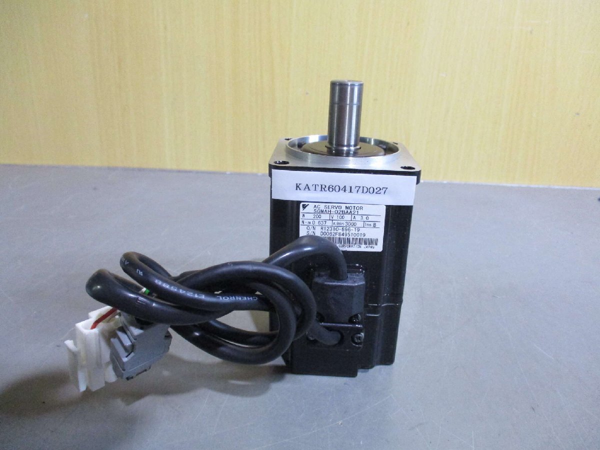 中古 YASKAWA SGMAH-02BAA21 AC サーボモーター (KATR60417D027) 中古 YASKAWA SGMAH-02BAA21 AC サーボモーター (KATR60417D027)