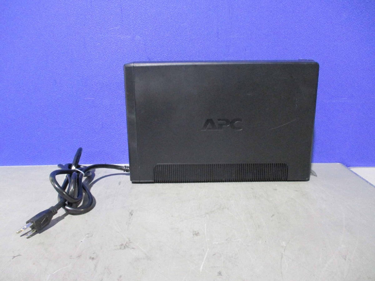 中古 APC 無停電電源装置 BR1000S-JP 通電OK (PAMR60417C008)_画像3