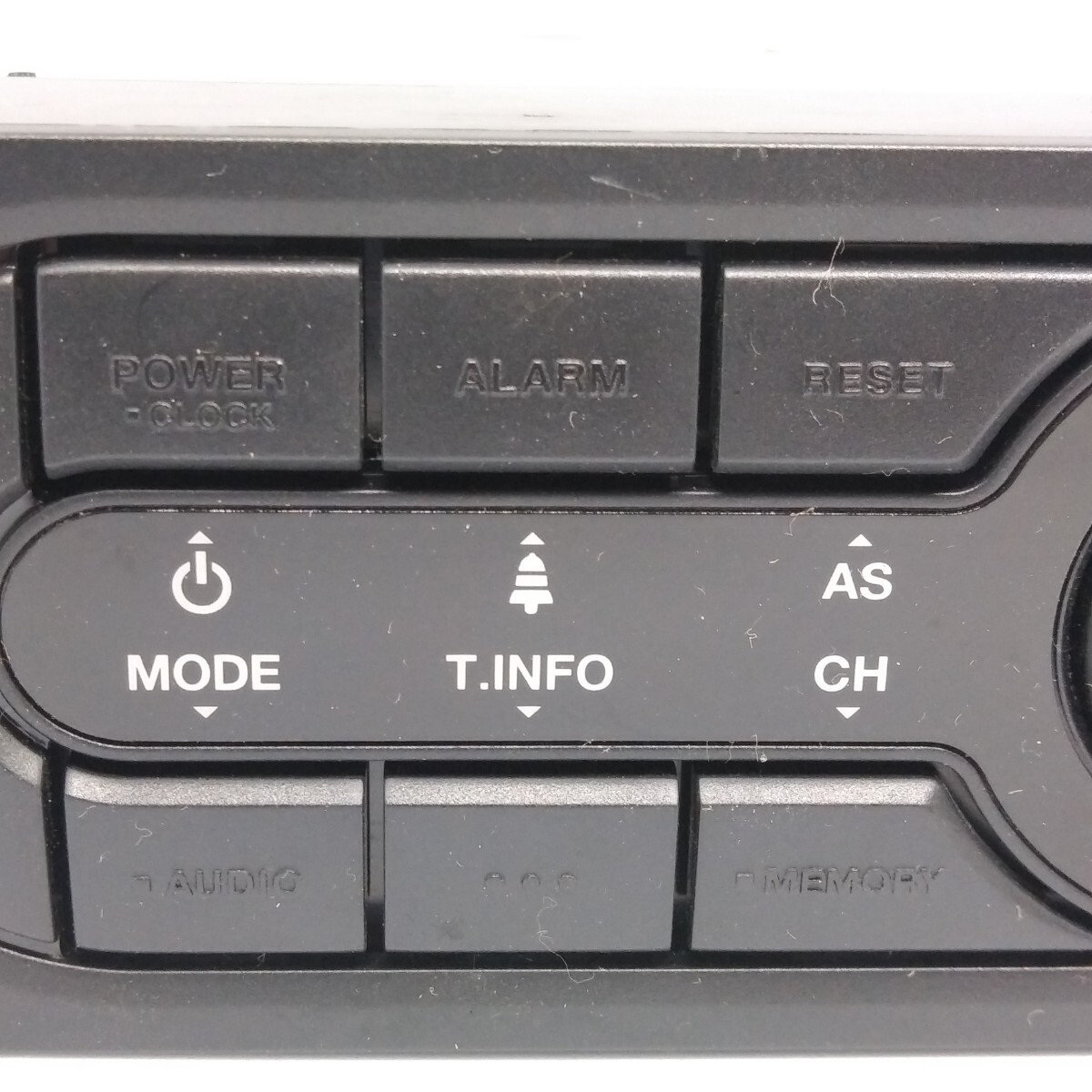 新古品　24V　トラック用　FM/AMラジオチューナー　操作方法説明書付き_画像2