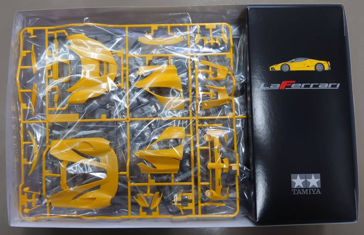 タミヤ 24347 1/24 LaFerrari ラ フェラーリ イエローバージョン 新品未使用の画像2