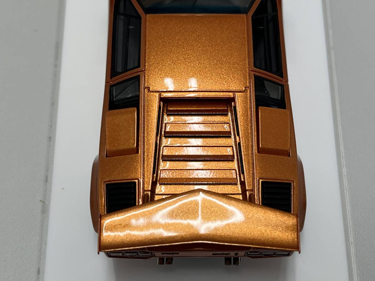 ＜限定数30個＞メイクアップ製 アイドロン 1/43 - EM432G - Lamborghini カウンタックLP400S 1980 リアウイング付 _画像6