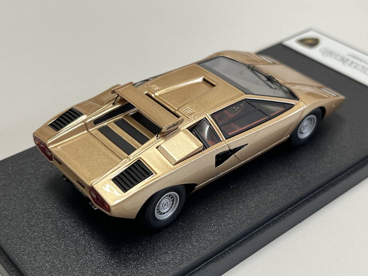 メイクアップ製 アイドロン - EM206G - 1/43 Lamborghini カウンタック LP400 like Wolf´s 「S/N 1120007」ルーフウイング付の画像4