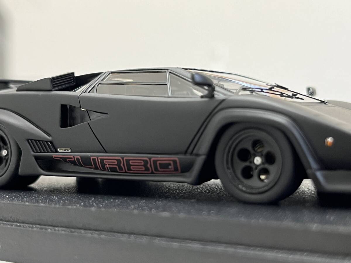 1/43 メイクアップ製 アイドロン - EM168 B1 - ケーニッヒ Lamborghini Countach ツインターボ マットブラック type2ボディ の画像4