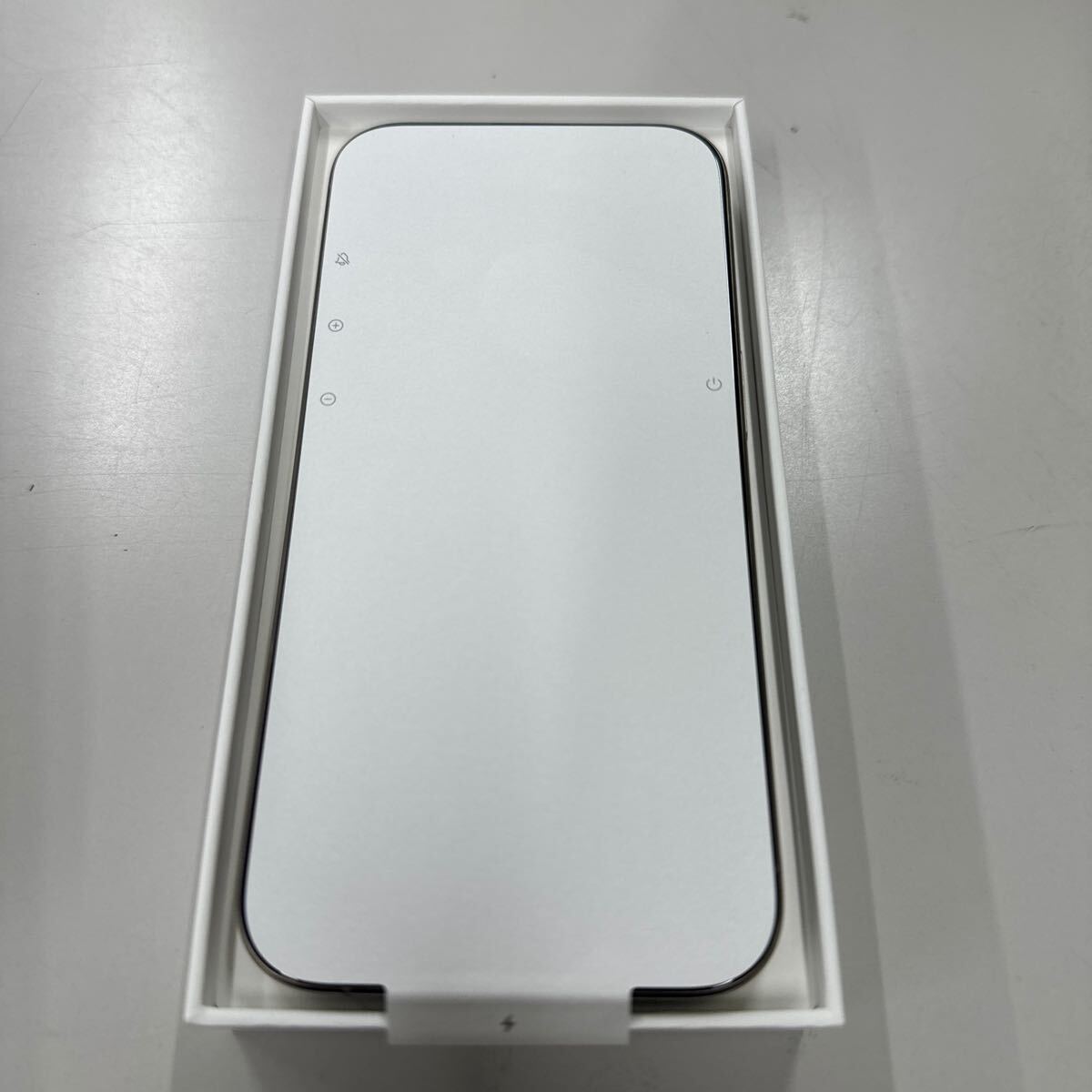 1 jpy start iPhone 15 Pro 256GB natural titanium SIM free unused goods 