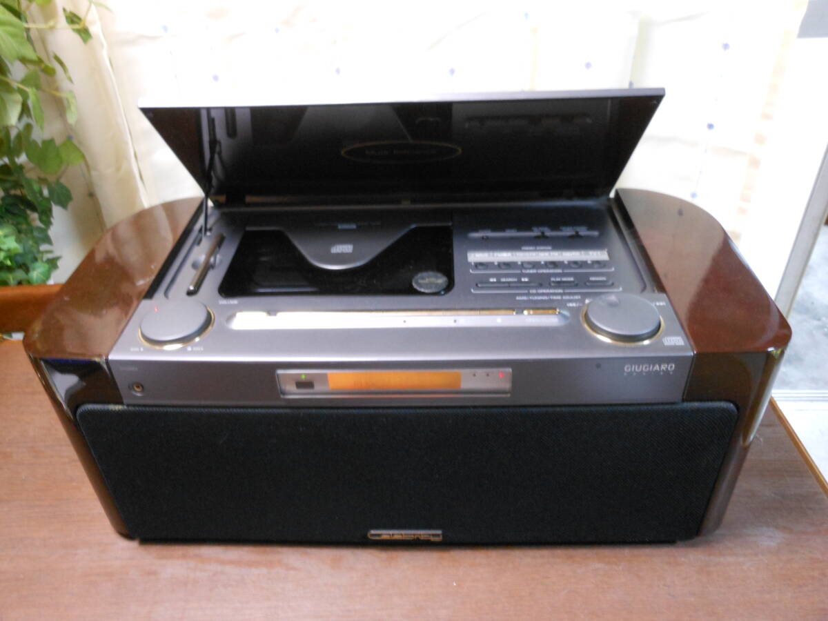 SONY ソニー オーディオ機器 通電確認 セレブリティ D-3000 CD/FM/ラジオ 現状の画像1