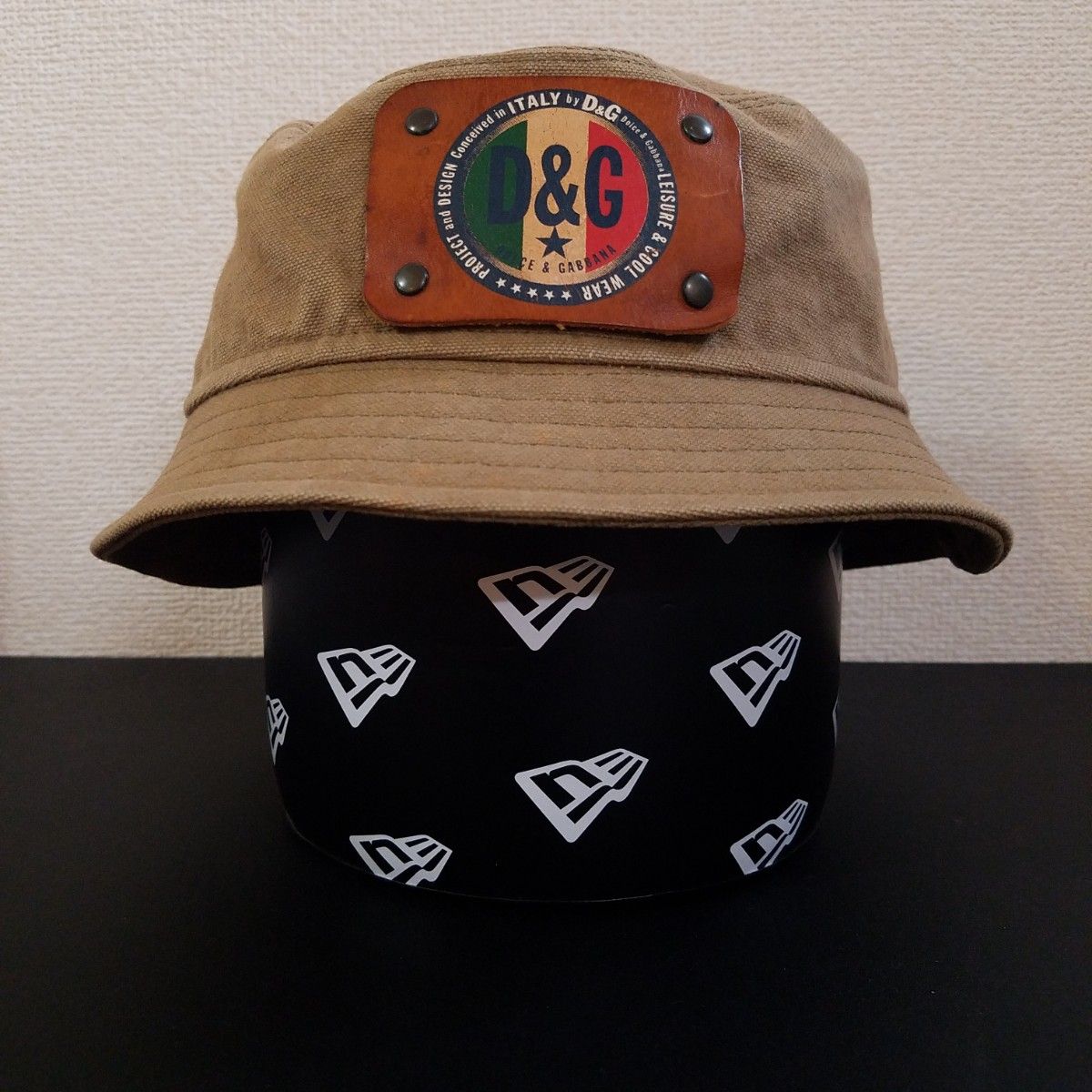 06's D&G Leather Patch Cotton Bucket Hat