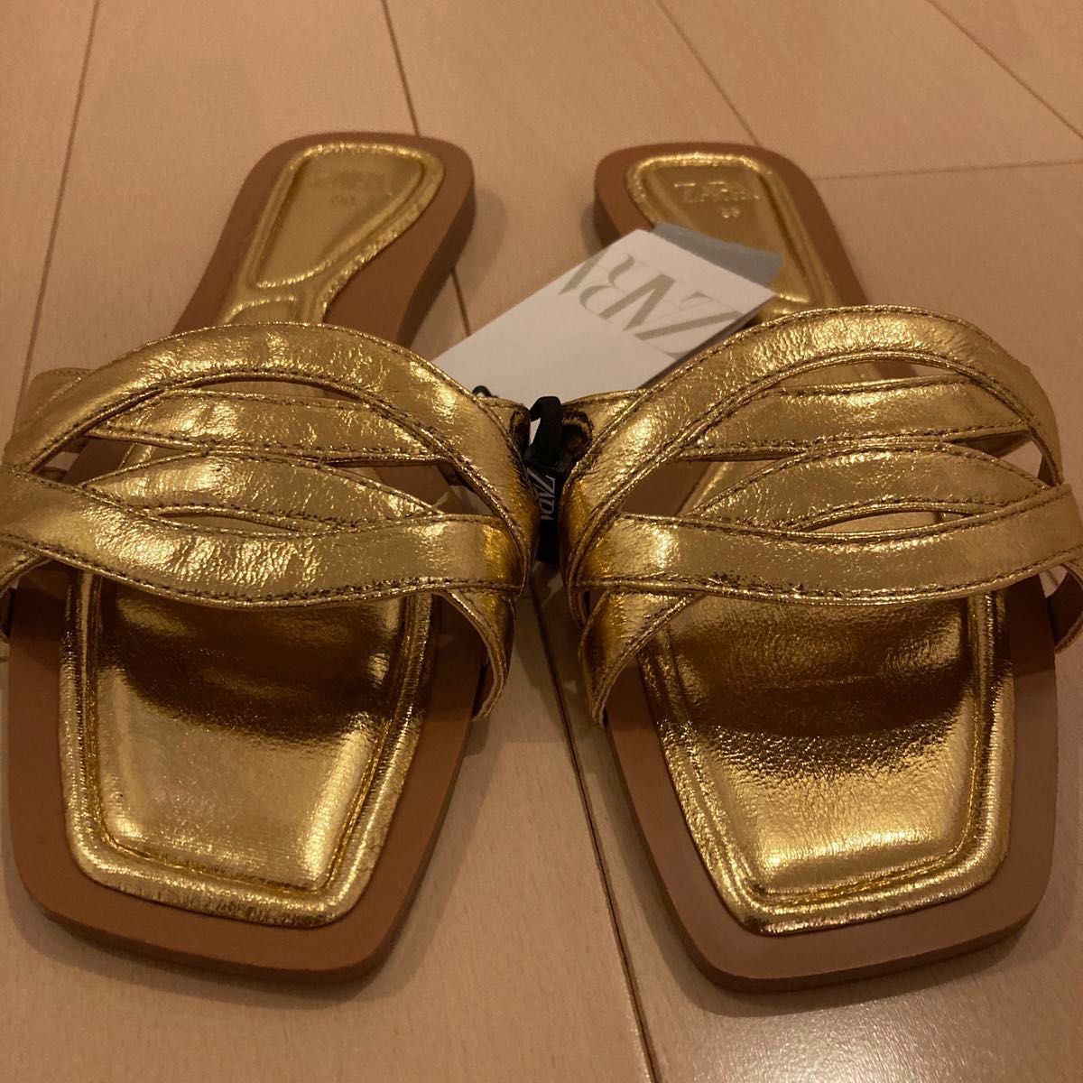 ZARA ザラ サンダル(新品)|Yahoo!フリマ(旧PayPayフリマ) ZARA ザラ サンダル(新品)|Yahoo!フリマ(旧PayPayフリマ)