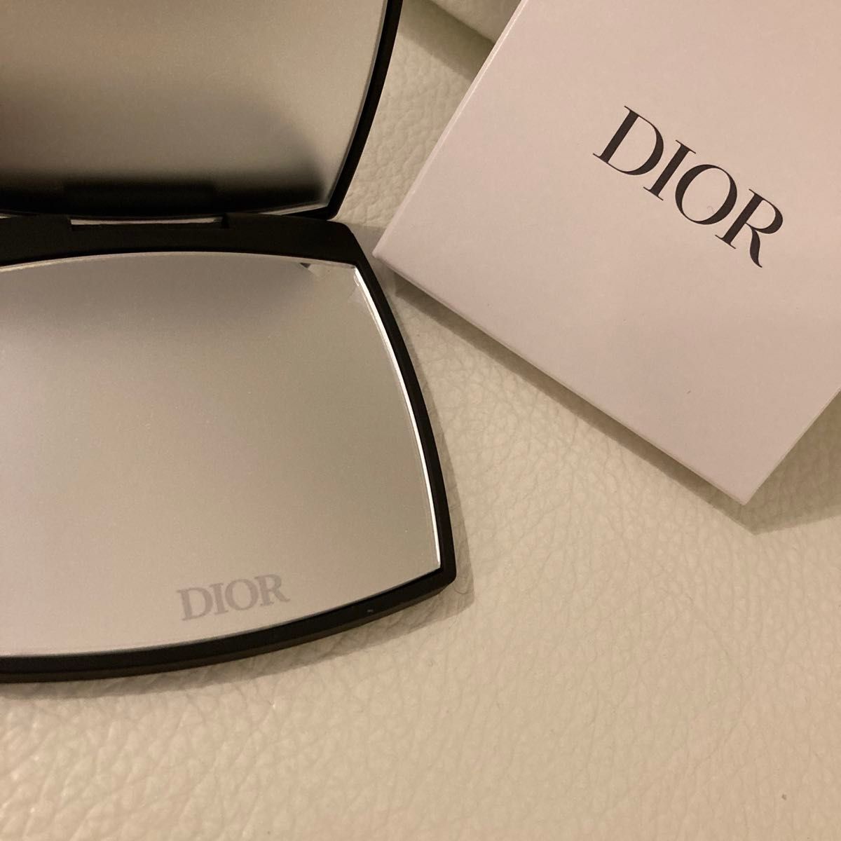 DIOR  クリスチャンディオール　ミラー（新品）ノベルティ