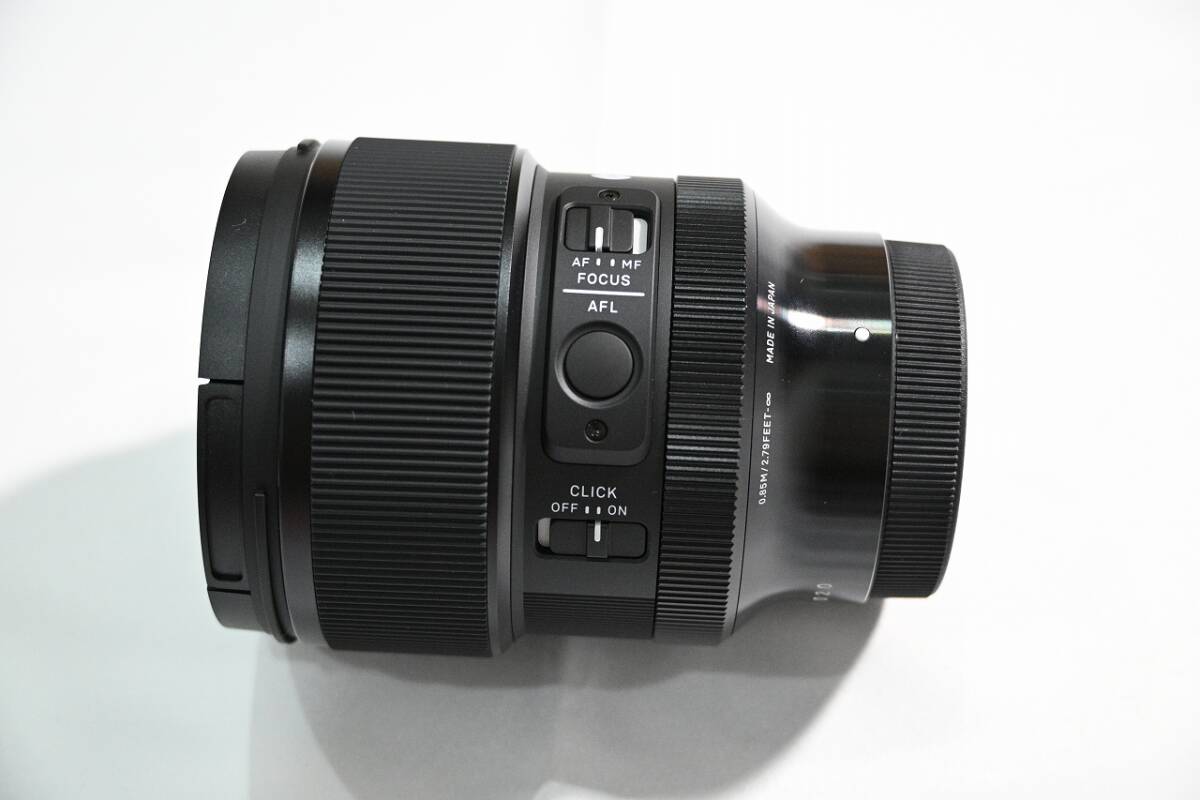 極美品 SIGMA 85mm F1.4 DG DN Art 箱付き 保証書付き / ソニー Eマウント フルサイズ_画像2