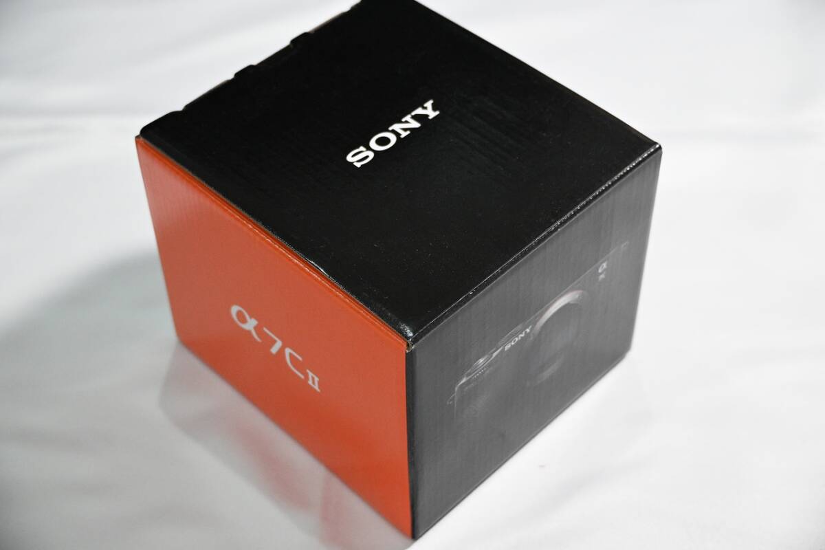  превосходный товар SONY α7CII корпус черный shutter частота 267 раз с коробкой с гарантией . рукоятка имеется аккумулятор 2 шт / Sony E крепление ILCE-7CM2 B