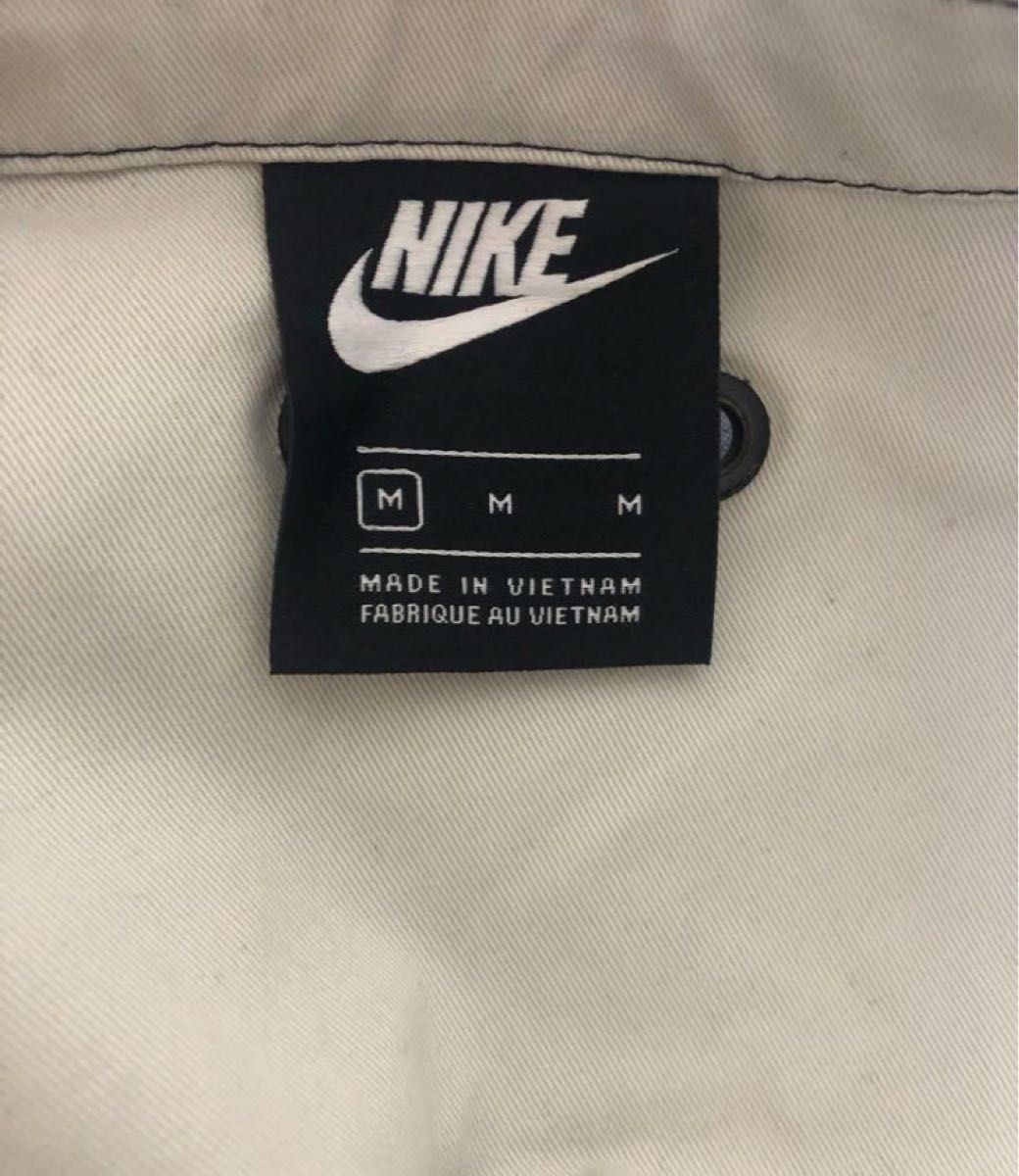 【激レア】未使用 NIKE ナイキ オーバーオール サロペット オフホワイト Mサイズ 【激レア】未使用 NIKE ナイキ オーバーオール サロペット オフホワイト Mサイズ