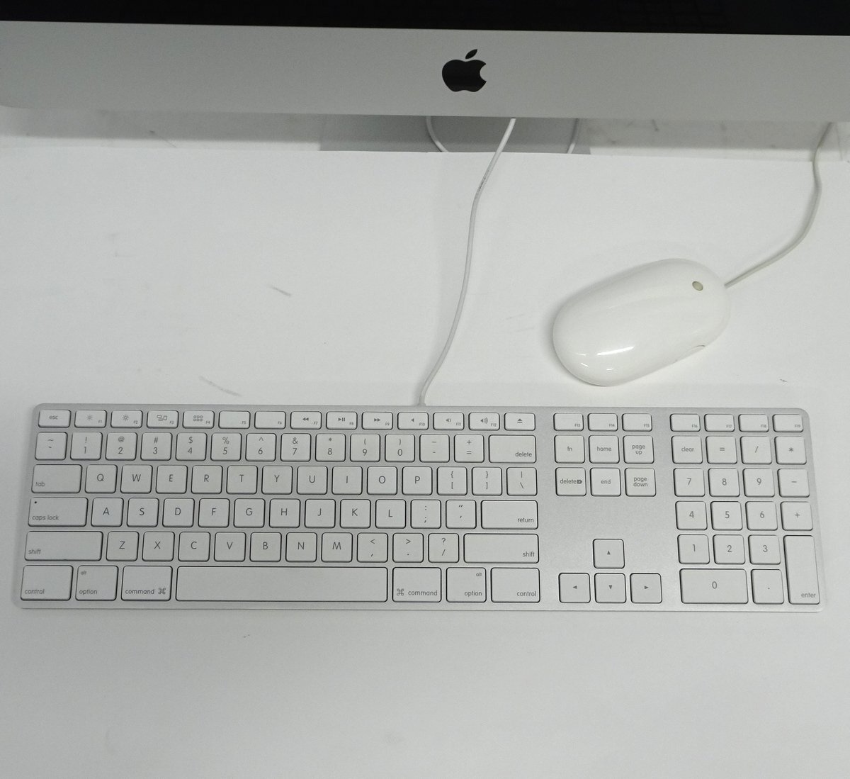 Apple iMac A1418 Late-2013 21.5型一体型パソコン (Core i5-2.9GHz/8GB/SSD250GB/Catalina) 【中古/動作品】#380119の画像5