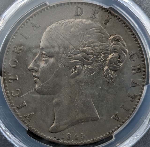 ◆凛とした美しさ◆1845 年 ビクトリア 女王 ヤングヘッド クラウン 銀貨 イギリス ヴィクトリア PCGS XF Detail アンティーク 資産防衛の画像9
