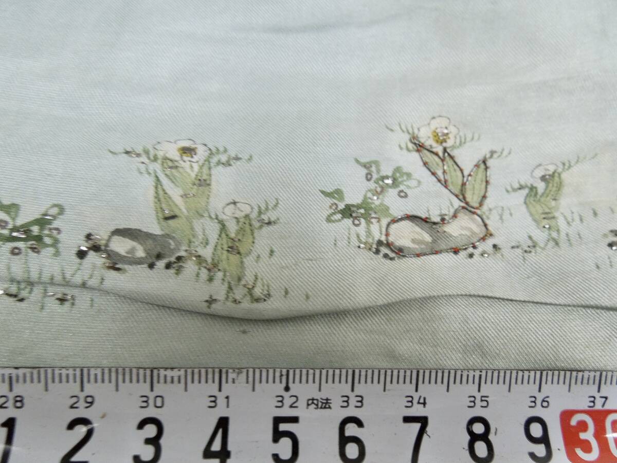 絹織物 古布 古裂 No172 時代着物（１）花木に蔦と鳥の図（２）野原に花の図 少し刺繍 アンティーク リメイク パッチワーク   の画像9
