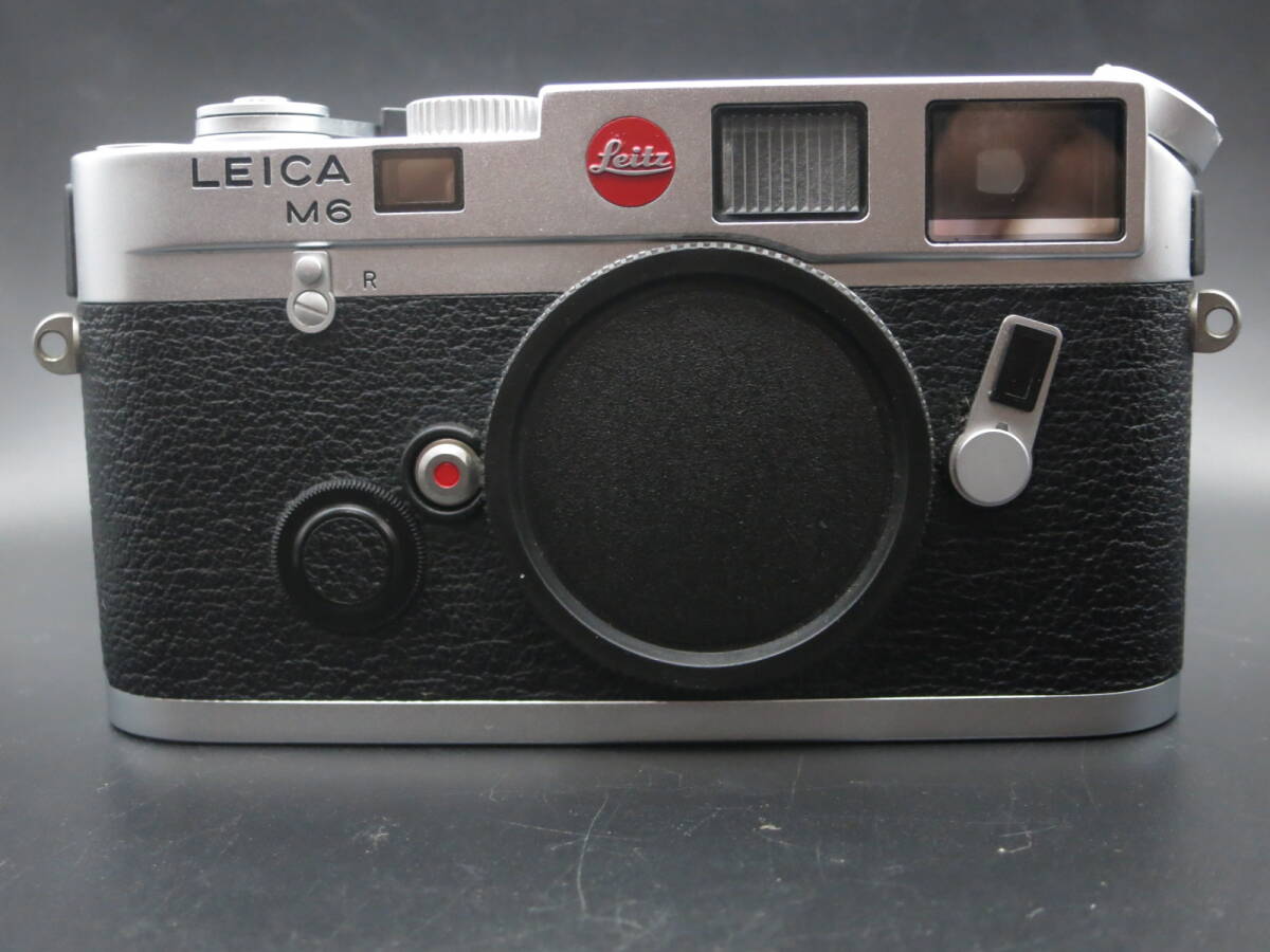 （珍しい・人気） Leica ライカ Ｍ６　「ERNST LEITZ WETZLAR GMBH」 刻印　シルバークロム（１７１万台）_画像3
