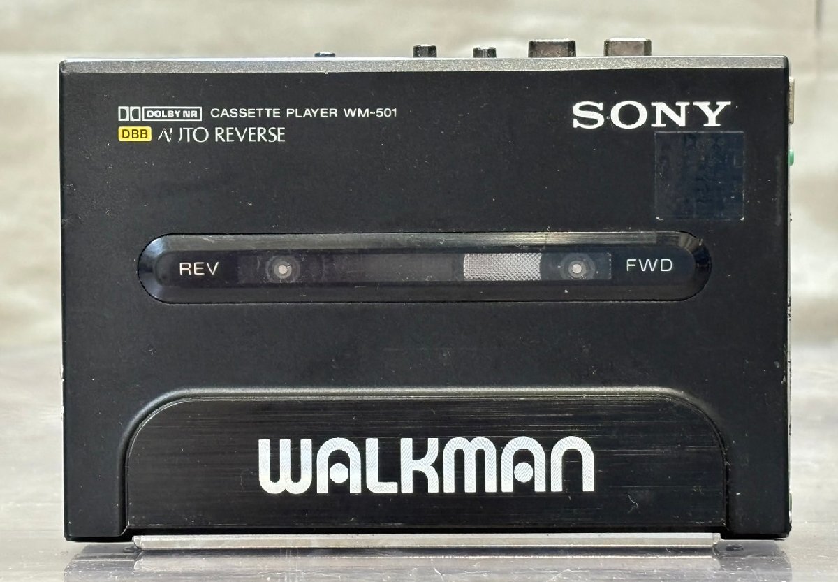 △764 ジャンク品 オーディオ機器 カセットプレーヤー ウォークマン SONY WM-501 ソニーの画像2