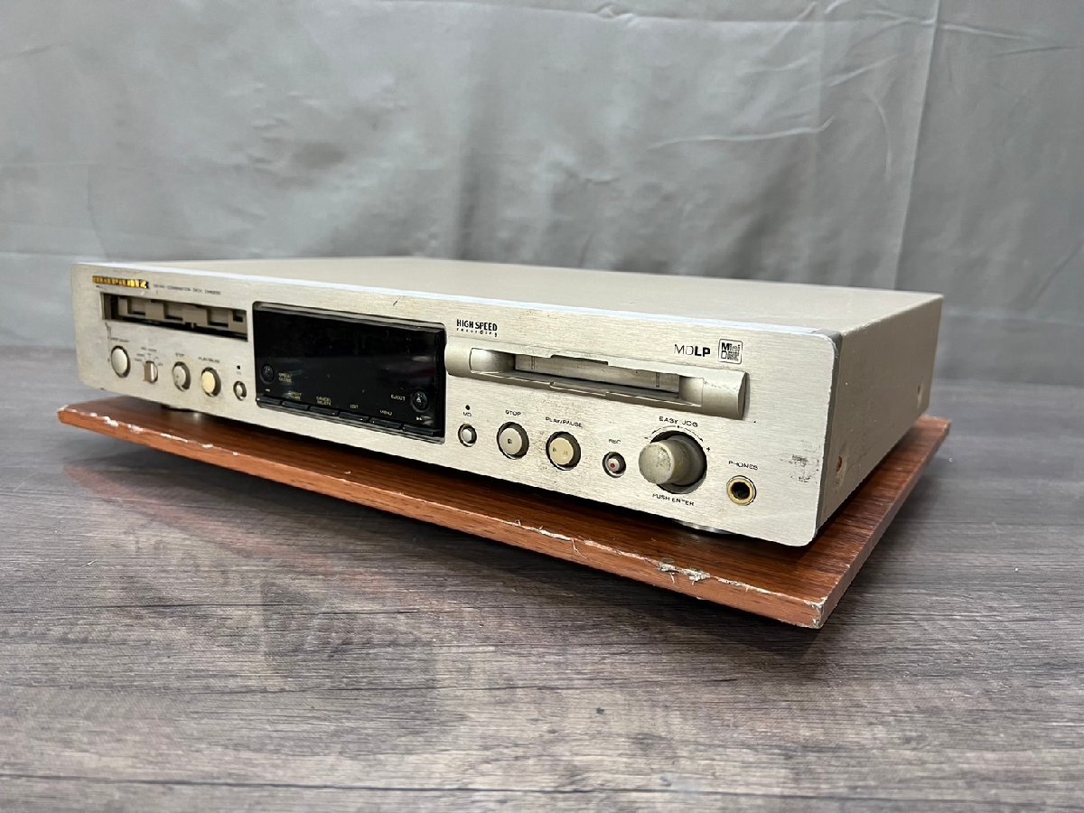 △413 ジャンク品 オーディオ機器 CD/MDプレーヤー marantz CM6200/F1N マランツの画像1