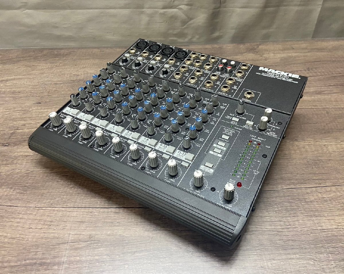 ^673 present condition goods tools and materials analog mixer MACKIE 1202-VLZ Mackie body only 