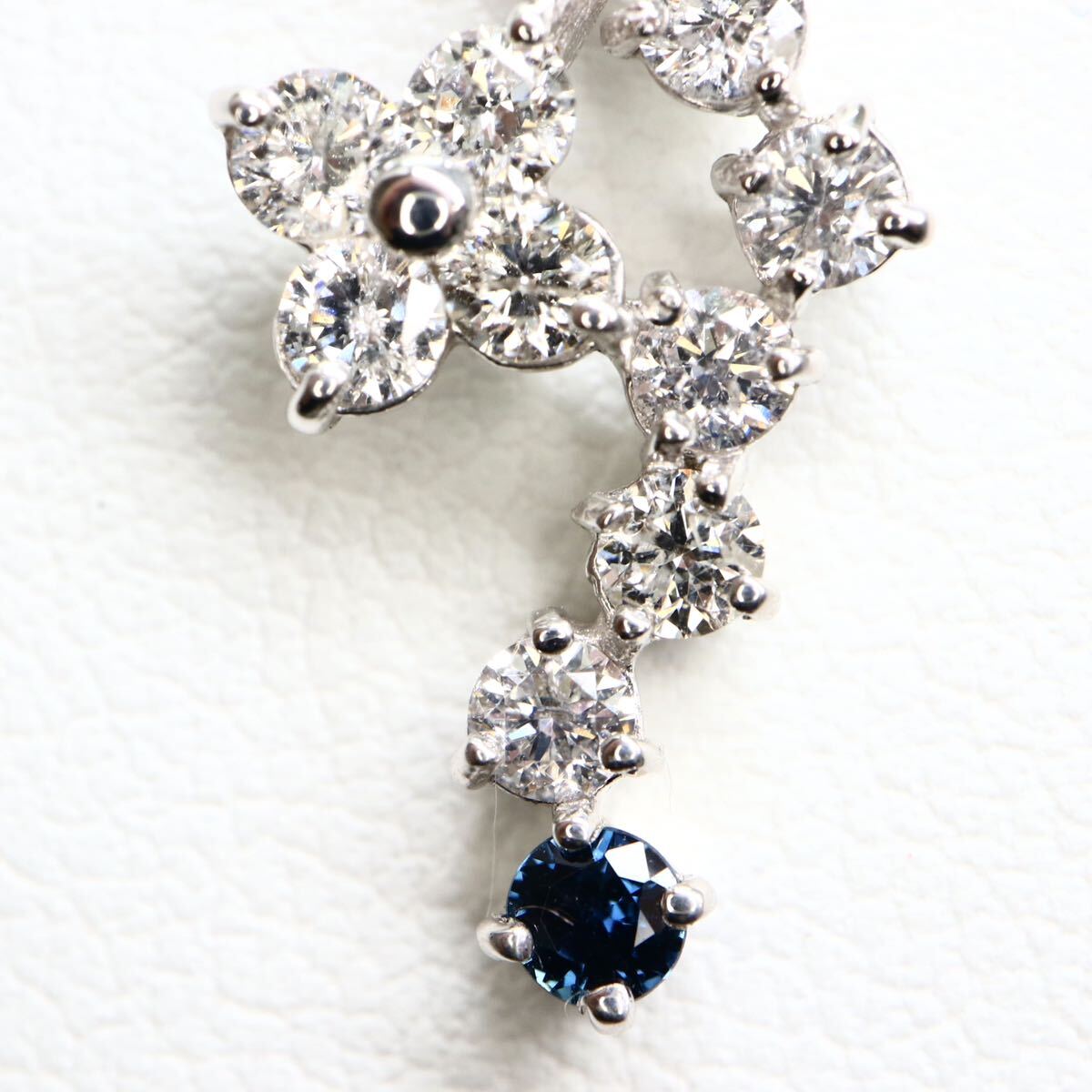 《K18WG天然ダイヤモンド/天然サファイアネックレス》A 約3.3g 約44.5cm 0.05ct 0.45ct diamond sapphire jewelry necklace EC0の画像4