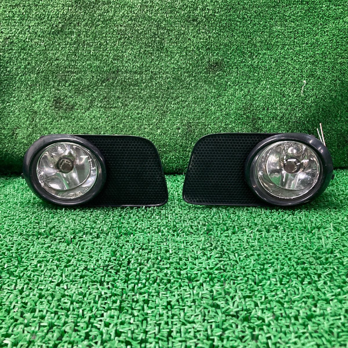 !! Wish Z ANE11W left right foglamp foglamp light ICHIKOH 52-040 with cover (W3116)!!