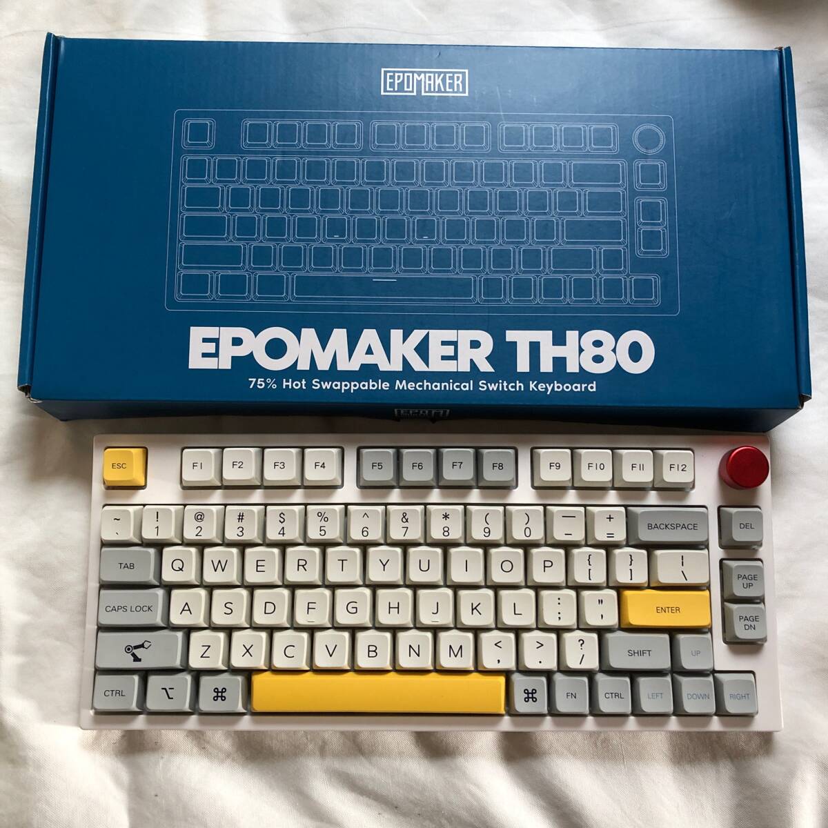 EPOMAKER theory TH80 75% ホットスワップ対応 RGB 2.4GHz/Bluetooth 5.0/有線 メカニカル ゲーミングキーボードの画像1