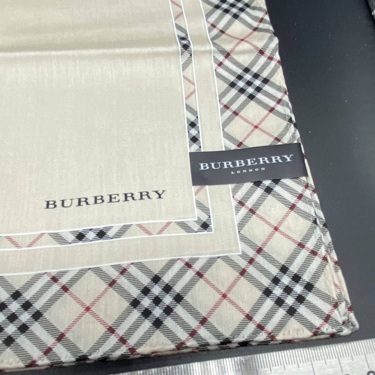 BURBERRY バーバリー ハンカチ 大判　ベージュ ふちチェック　no.40_画像2