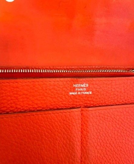 希少品 HERMES エルメス ドゴンGM レッド トゴ レザー 二つ折り長財布