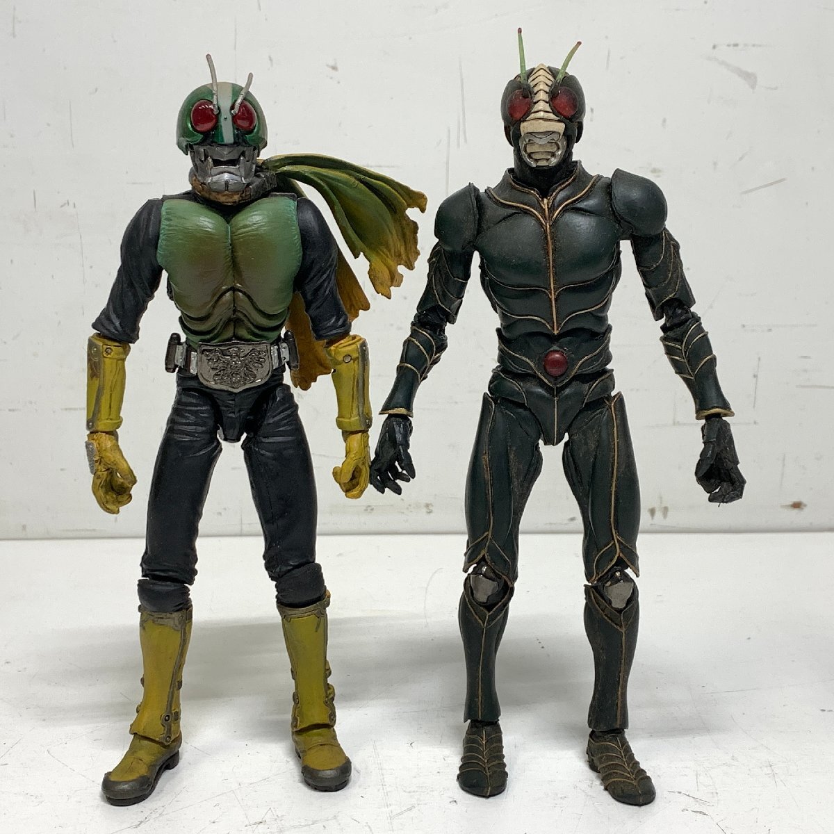 Yahoo!オークション - 【ジャンク】S.I.C. 仮面ライダー まとめ Yahoo!オークション - 【ジャンク】S.I.C. 仮面ライダー まとめ