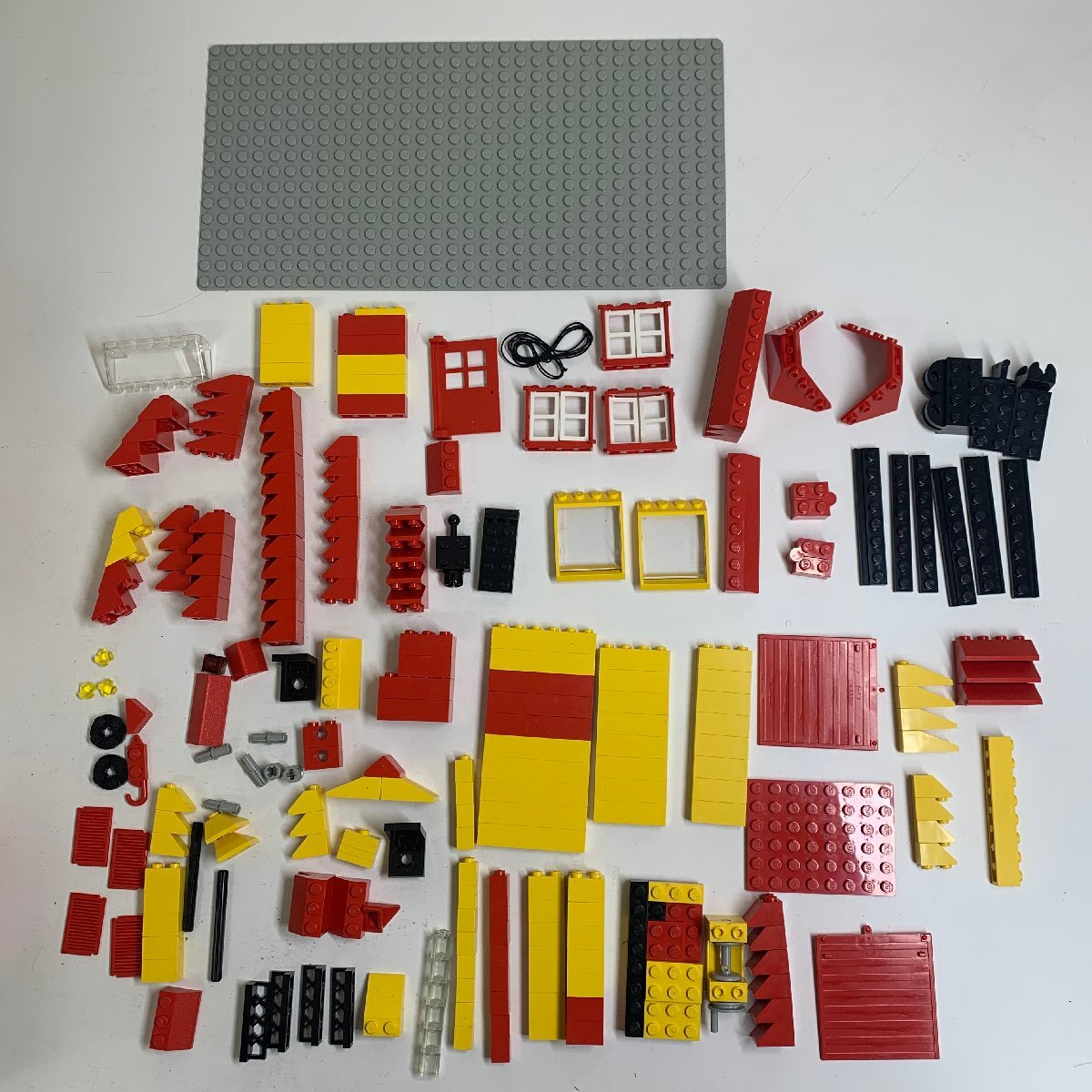 【ジャンク】LEGO BASIC 基本セット / LEGO SYSTEM Free Style / パーツ多数・ミニフィグ 12体 他 レゴ ☆の画像6