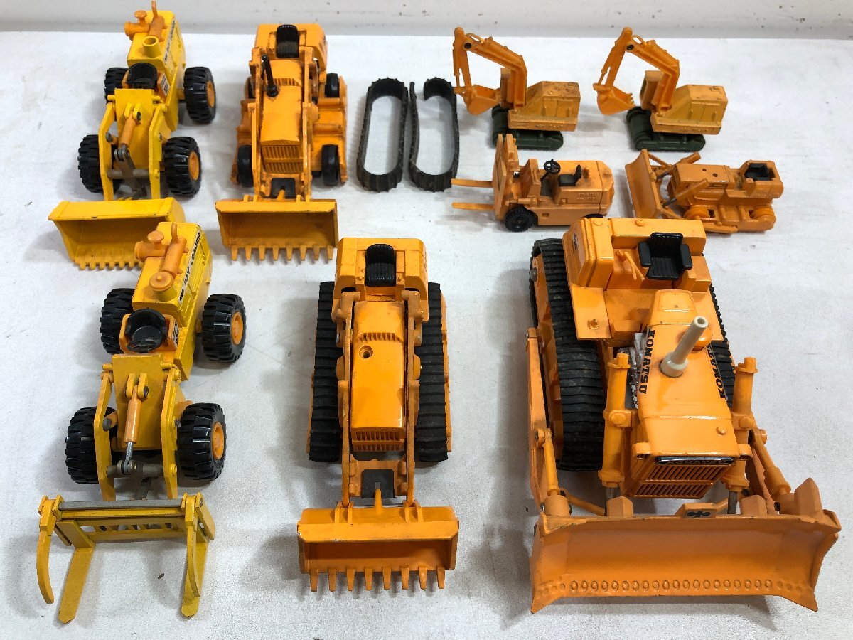 ミニカーまとめて9台 シンセイミニパワー KOMATSU DOZER SHOVEL ヨネザワ コマツ D355Aブルドーザー トミカKOMATSU BULLDOZER D65A日本製▲の画像1