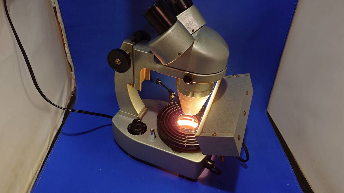 **A308[ tool * apparatus ] clock * gem etc. easy to use 10 times microscope ( lamp attaching ) lens 10 times . volume attaching **