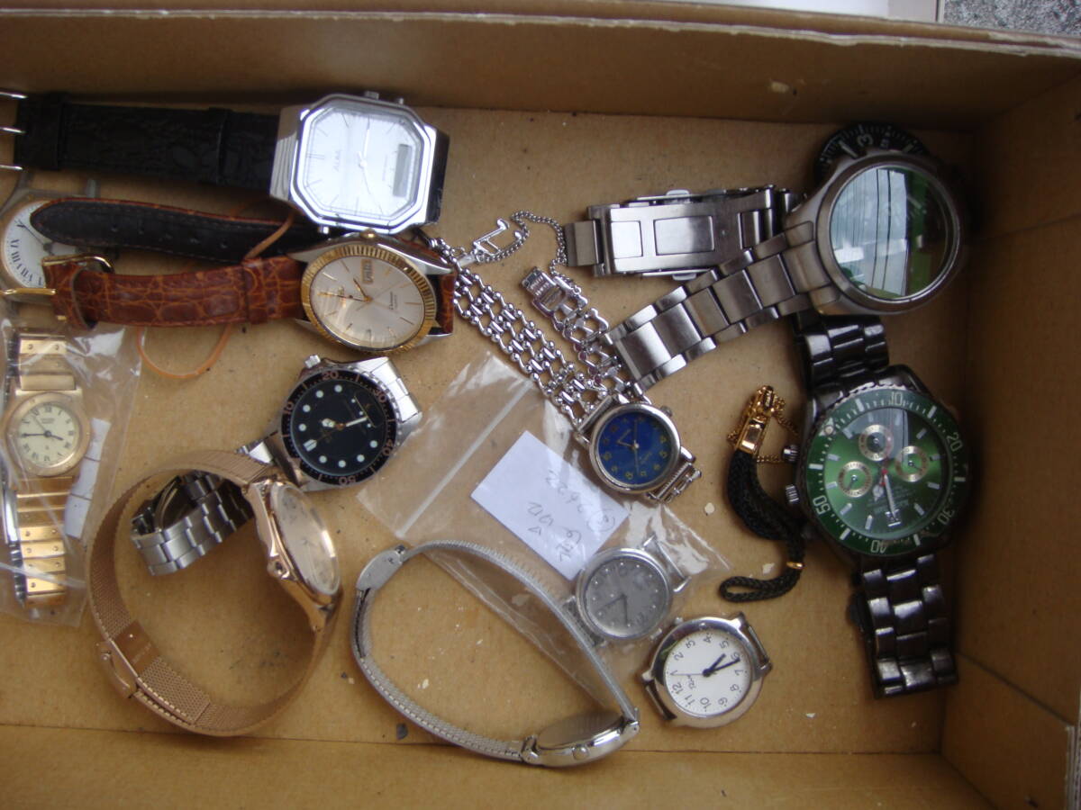 ◆◇A432【閉店買取】時計修理店より 腕時計未使用オリエント・セイコー・カシオ・Gショックなど修理上がりとりにこない等ジャンク◇◆の画像3