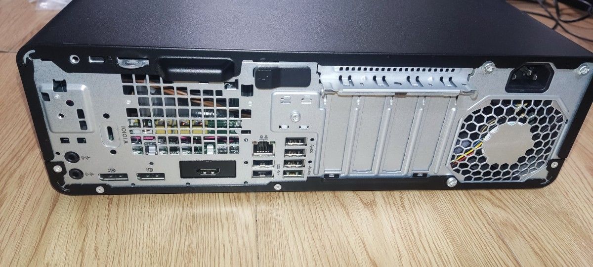 HP EliteDesk 800 G4 SF Win11　新品SSD　Office付き①