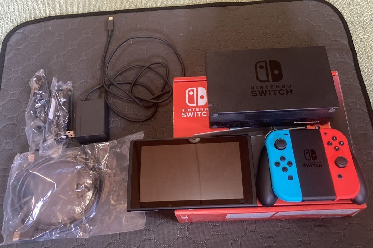 ニンテンドー Switch 本体 中古の画像1