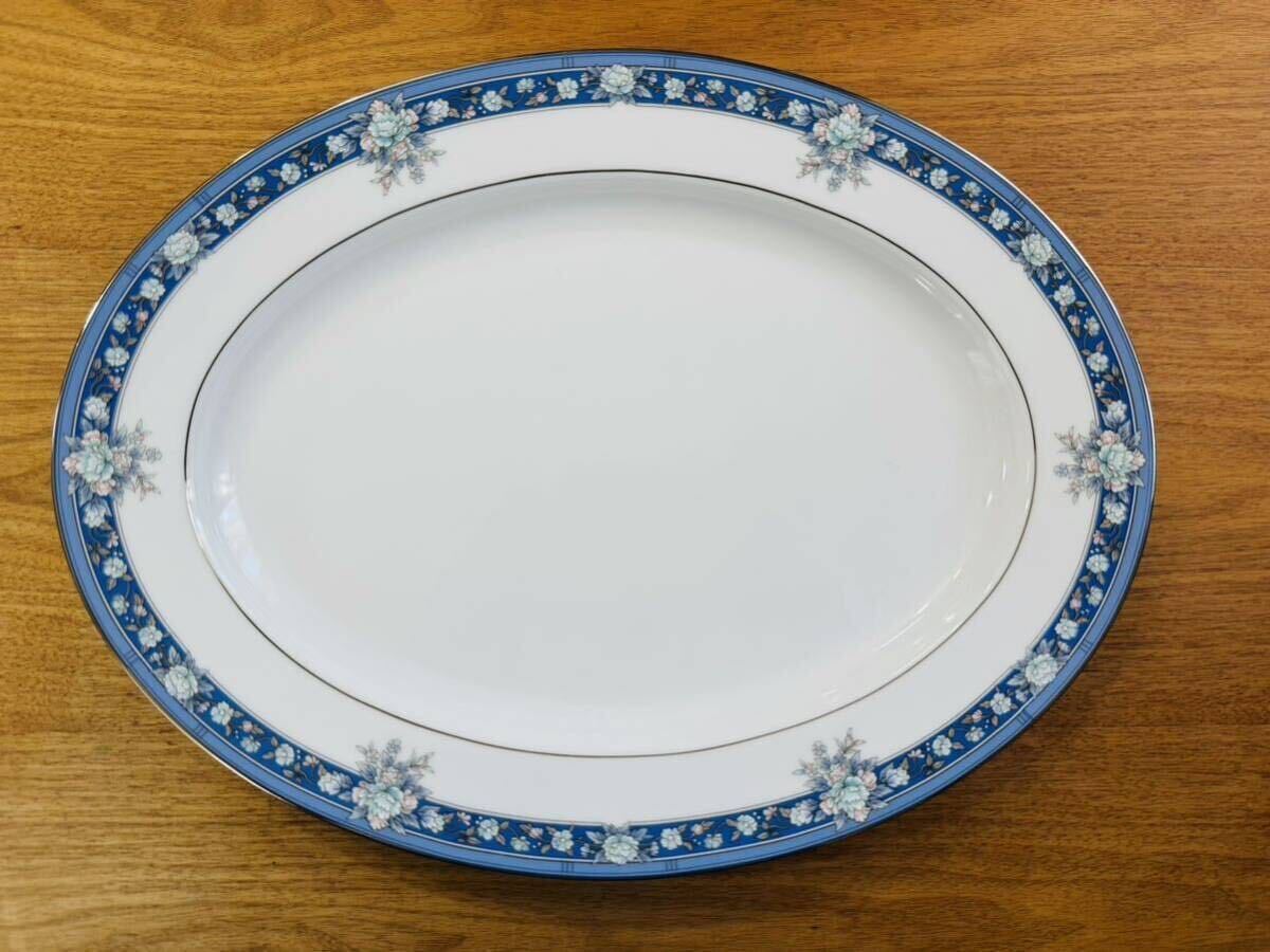 【未使用】Noritake Legendary KINGSCLERE 4014 ノリタケ レジェンダリー オーバルプレート 楕円皿 小花柄 約34.7cm_画像2