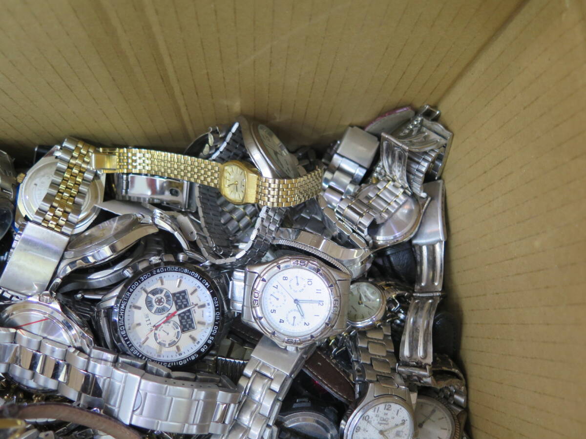 1円～▽☆ジャンク 時計 腕時計 セイコー シチズンなど いろいろまとめて 400個以上 大量②の画像4