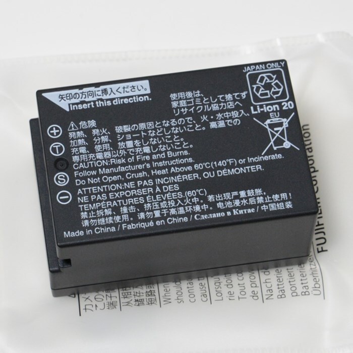 富士フイルム FUJIFILM 充電式バッテリー NP-T125 未使用品の画像3