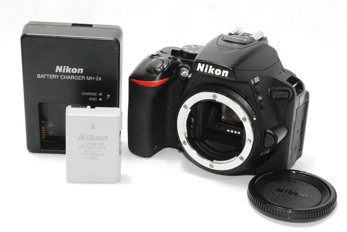 Nikon ニコン デジタル一眼レフカメラ D5500 ボディ ブラック y1177_画像1