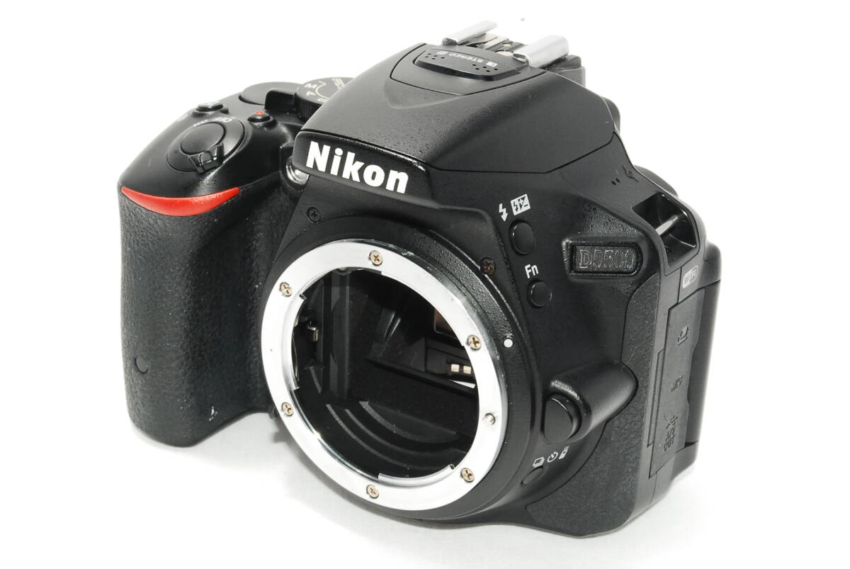 Nikon ニコン デジタル一眼レフカメラ D5500 ボディ ブラック y1177_画像2