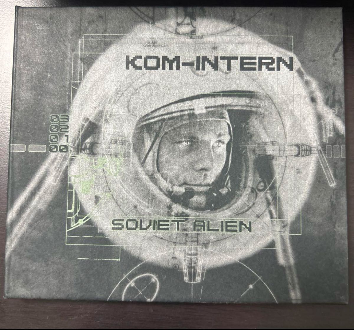 Kom-Intern  Soviet Alien : Noise, Ambient, Industrial