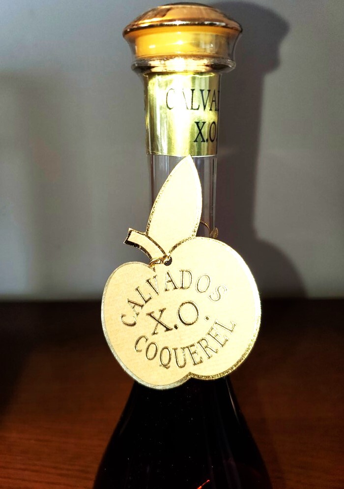 未開栓♪古酒♪　CALVADOS XO COQUEREL　CARAFE SOUFFLEE BOUCHE　カルヴァドス　カラフェ　500ml　40％　箱付♪_画像3