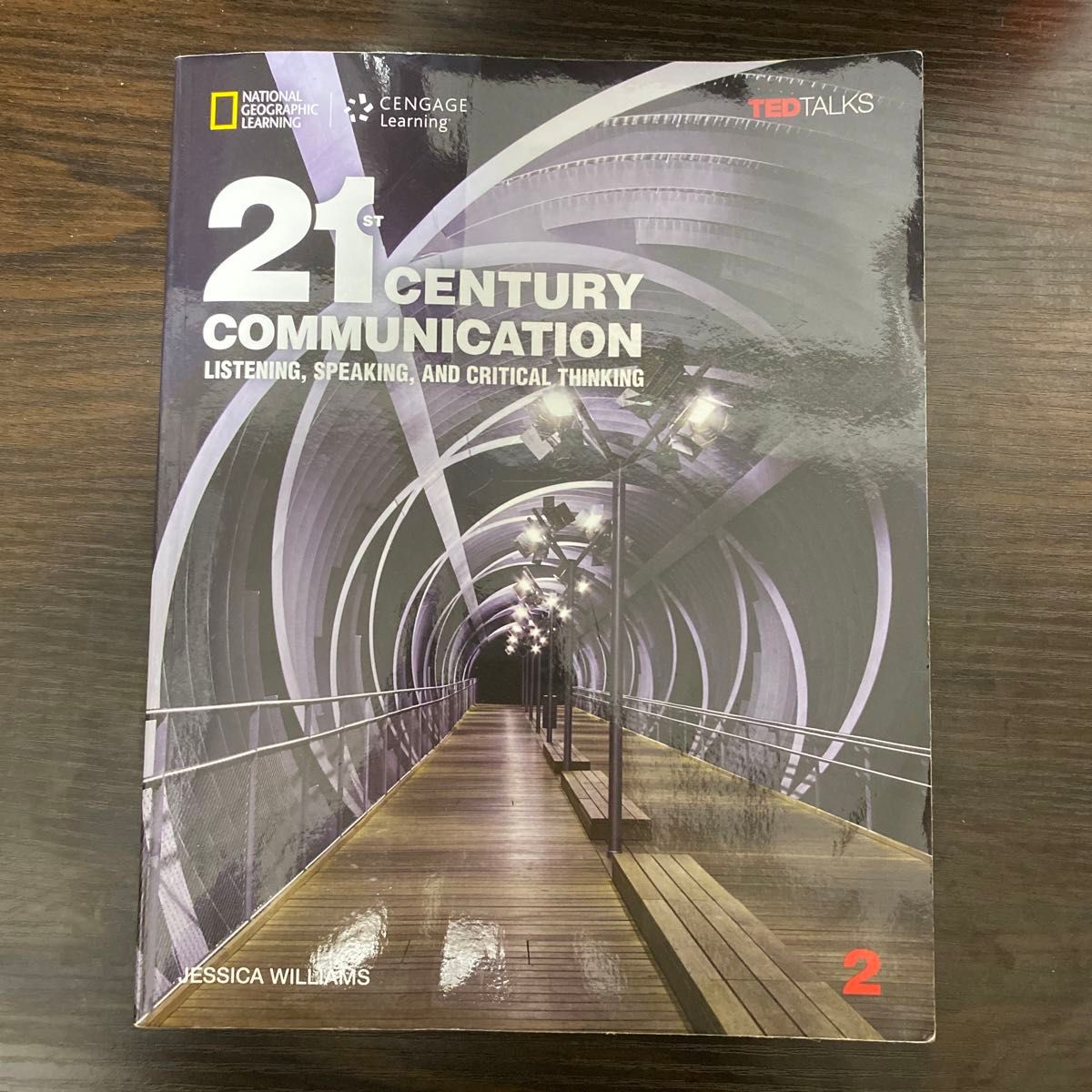 21 century communication Ted talks 教科書