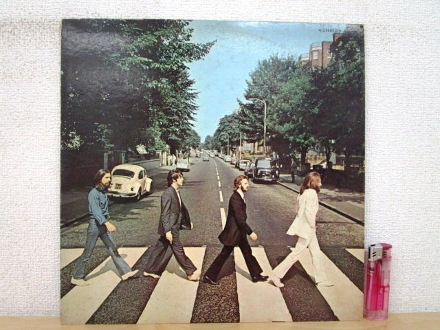 ◇F2765 LPレコード「【赤盤】アビイ・ロード ABBEY ROAD / ビートルズ THE BEATLES」AP-8815 東芝 LP盤/カラー盤_画像1