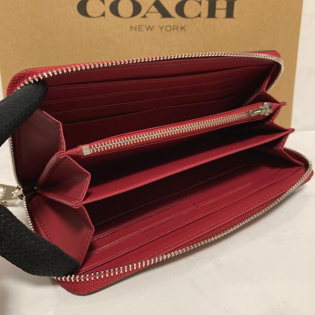 新品　COACH 長財布　コーチ レディース メンズ ブラック レッド  シグネチャー 花柄