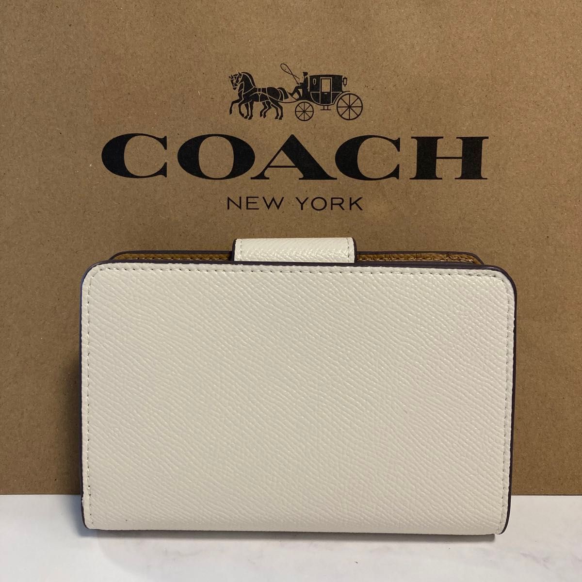 新品　COACH 長財布　コーチ　二つ折り財布　レディース メンズ ホワイト 白