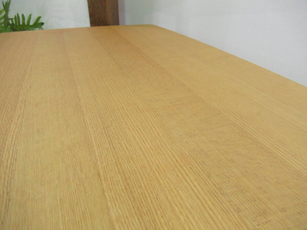 KASHIWA 柏木工 ダイニングテーブル オーク材 無垢 木味 ナチュラル 4本脚 食卓 天然木 キッチン 机 カフェ 作業台 幅125cm 飛騨の家具 の画像7