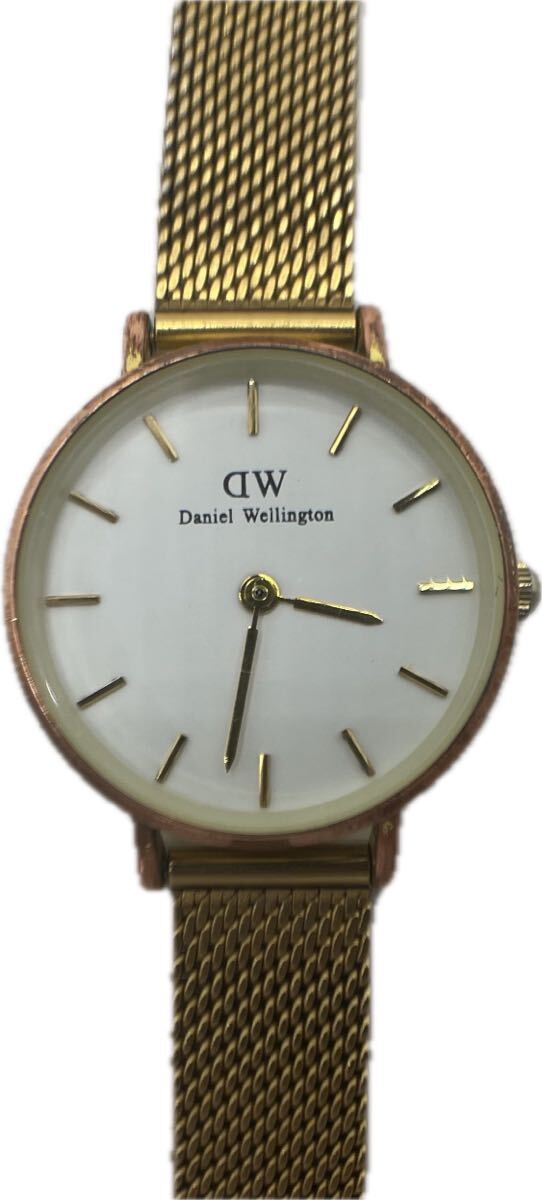 【美品!!】Daniel Wellington　ダニエル ウェリントン　腕時計　Classic O40R1　SN03050071506　クォーツ　QZ　レディース　白文字盤　