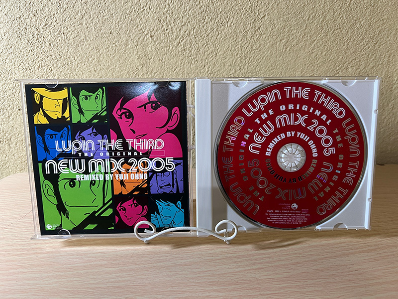 CD ルパン三世 クロニクル スペシャル LUPIN THE THIRD THE ORIGINAL NEW MIX 2005 REMIXED 国内販売用 帯ありの画像2