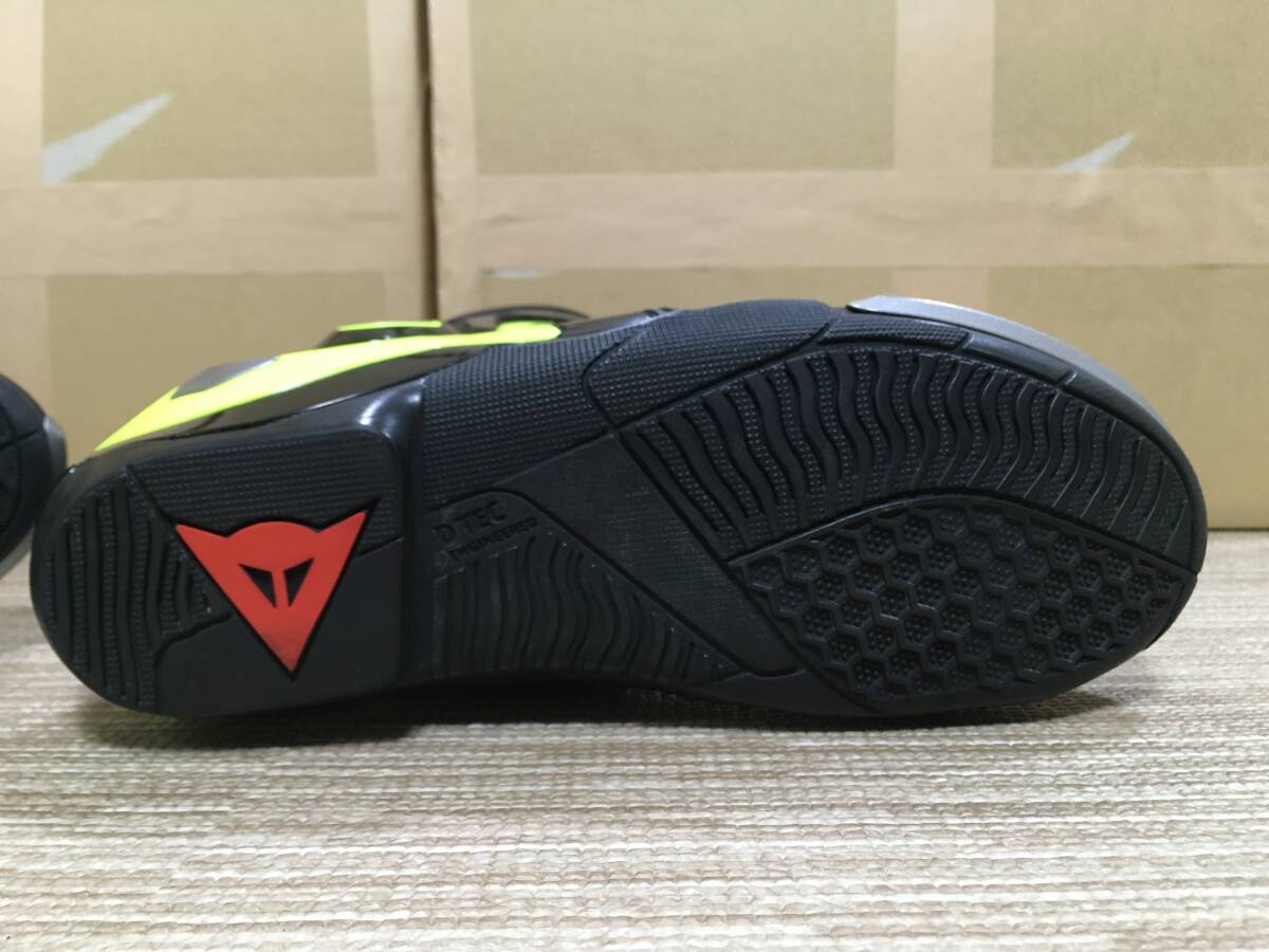 展示未使用品 DAINESE TORQUE D1 OUT レーシングブーツ 26.0cm の画像7